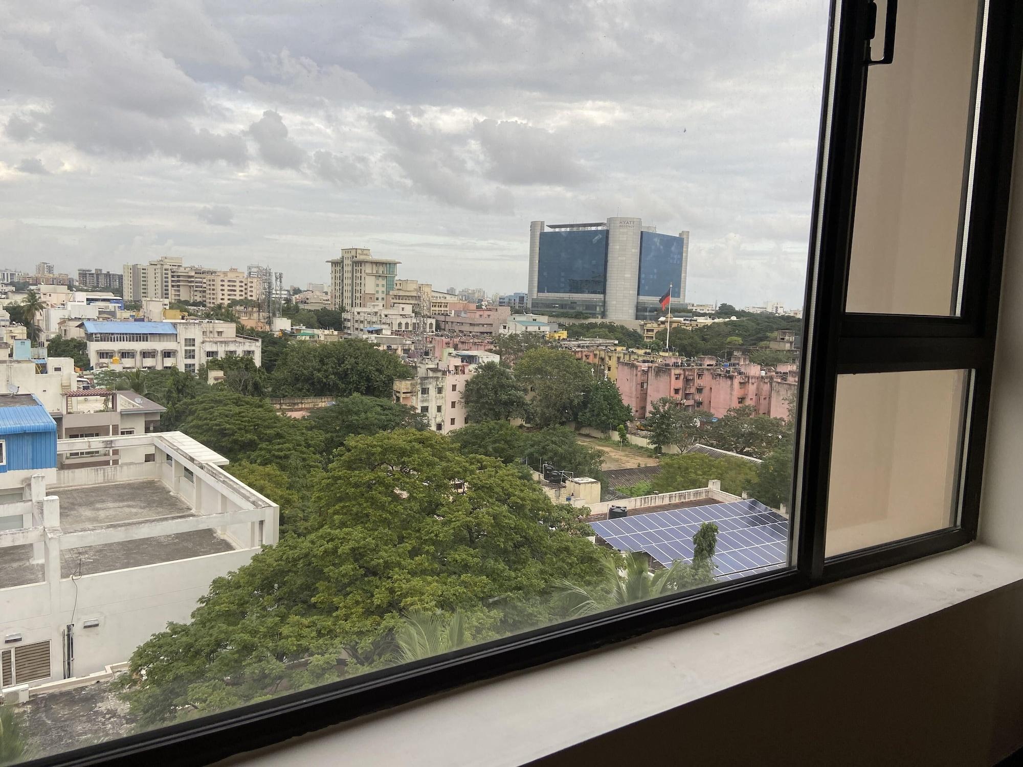 Grand Chennai By Grt Hotels Ngoại thất bức ảnh View from the window of a residential apartment in Sector 108