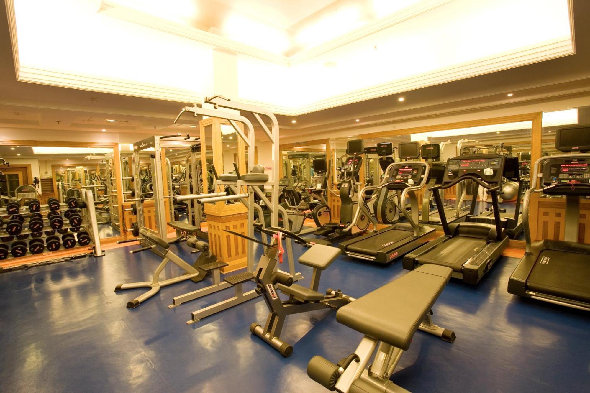 Grand Chennai By Grt Hotels Ngoại thất bức ảnh A gym in a hotel